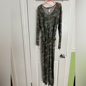 Justice camo romper sz 10 girls